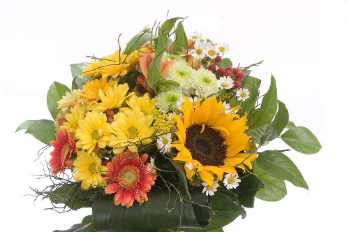 Eco-friendly flower delivery options in Eton